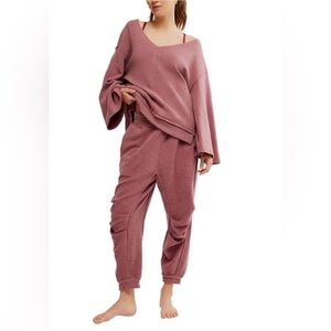 NWOT Free People Intimately Day Off Joggers